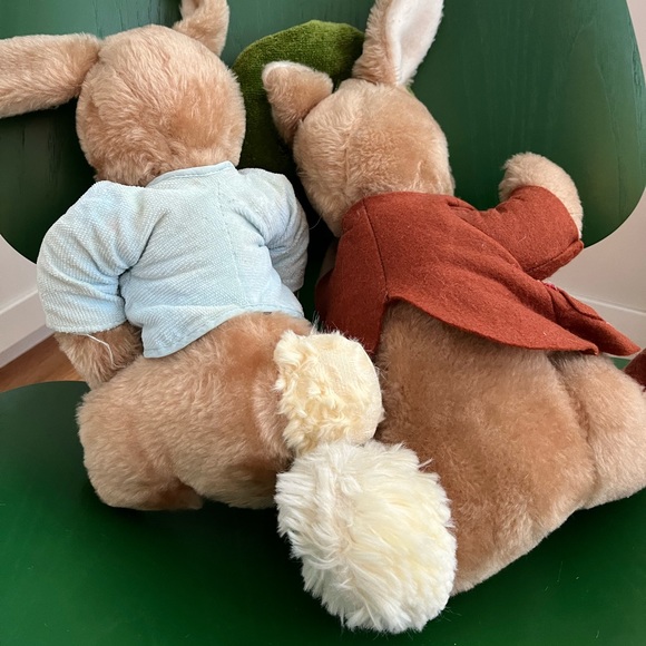 Vintage Peter Rabbit and Benjamin Bunny stuffed animals - Picture 3 of 4